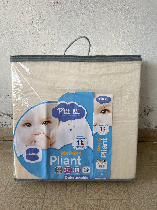 Matelas pour lit parapluie P’tit lit d'occasion, Maison Chaton